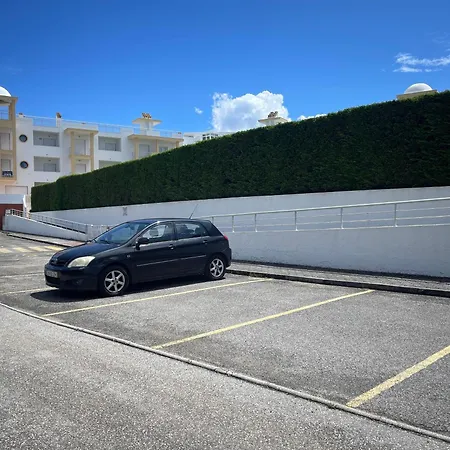 Pandora House * Nazaré